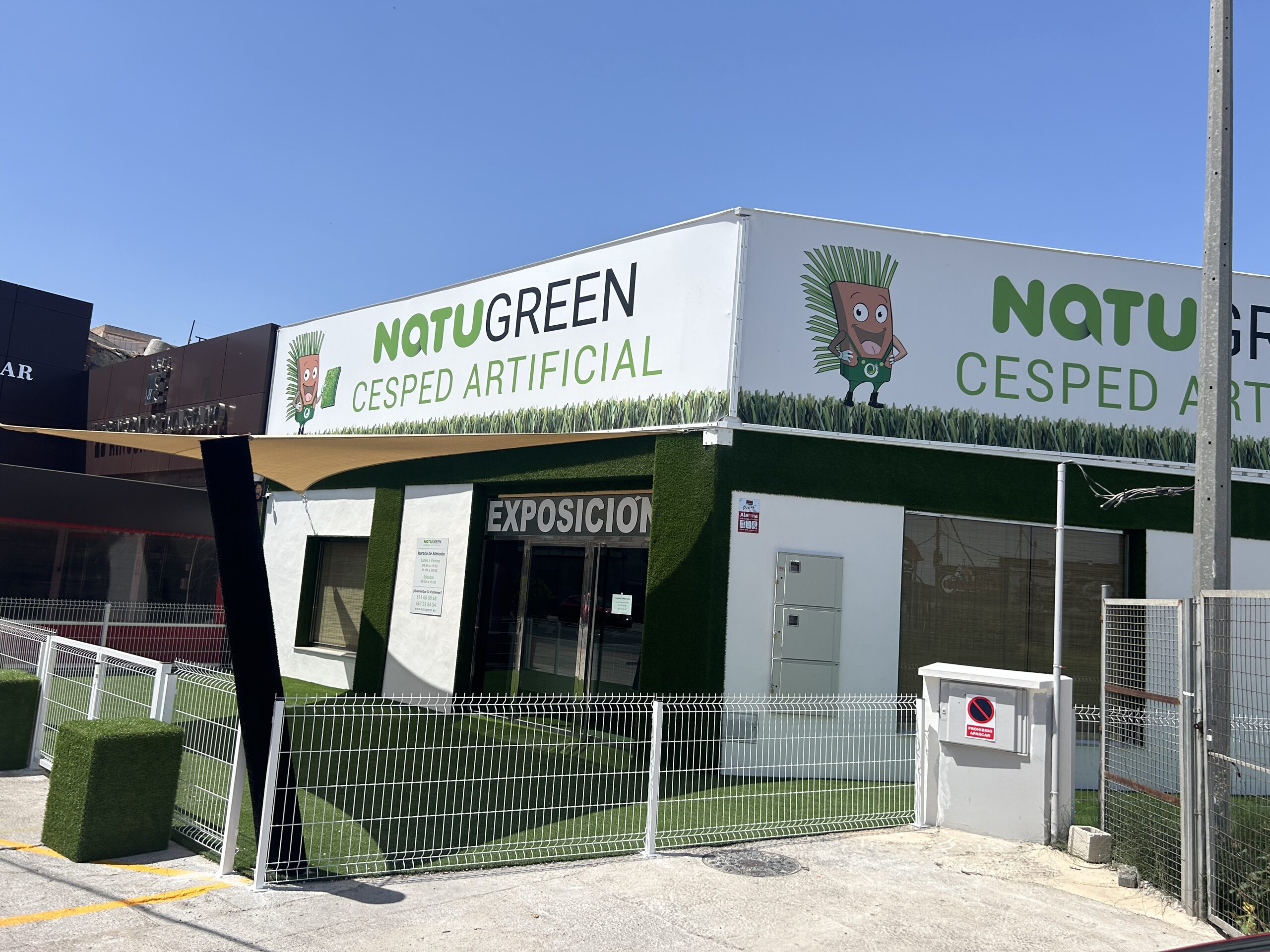 Exposición Césped Artificial Natugreen en Murcia